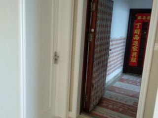 成品门及墙纸铺贴