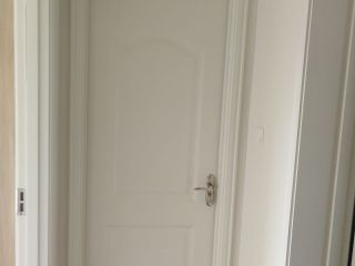 成品门及墙纸铺贴