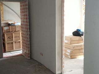 墙、顶面腻子批嵌