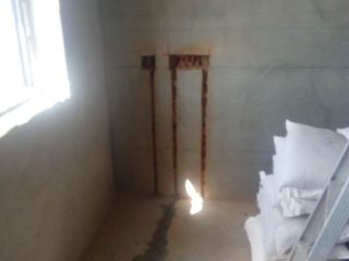 水、电管开槽施工