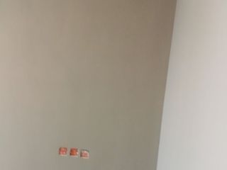 墙、顶面乳胶漆