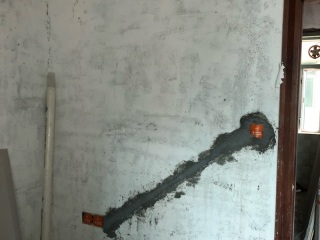 水、电管开槽施作