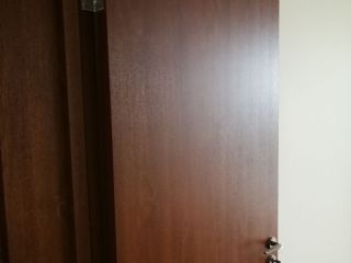 成品门及墙纸铺贴