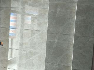 厨房、卫生间墙砖施作