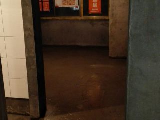 地砖铺贴及地面找平施作
