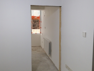 成品门及墙纸铺贴