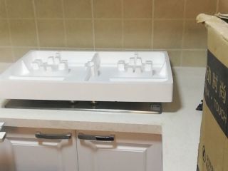 集成吊顶及橱柜柜体安装