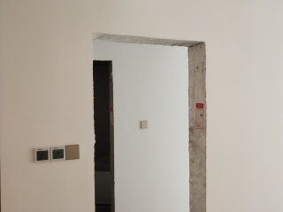 成品门及墙纸铺贴