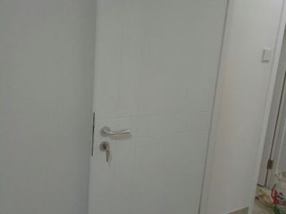 成品门及墙纸铺贴