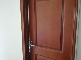 成品门及墙纸铺贴