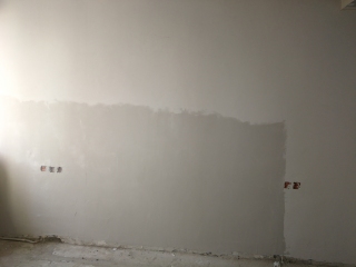 墙、顶面腻子批嵌