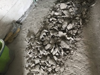 水、电管开槽施作