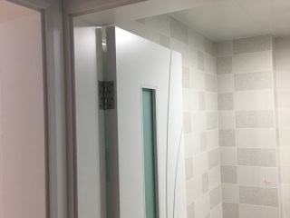 成品门及墙纸铺贴