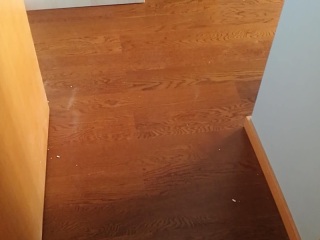 实木复合地板铺设