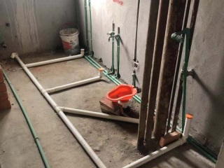 水、电管开槽施作