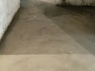 地砖铺贴及地面找平施作