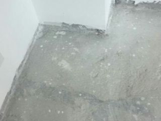 地砖铺贴及地面找平施作