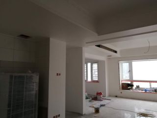 墙、顶面腻子批嵌
