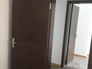 成品门及墙纸铺贴