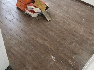 木地板铺设