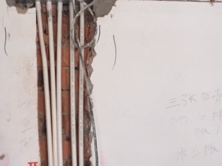 强、弱电布管，穿线施作
