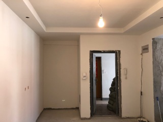 墙、顶面腻子批嵌