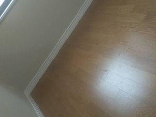 实木复合地板铺设