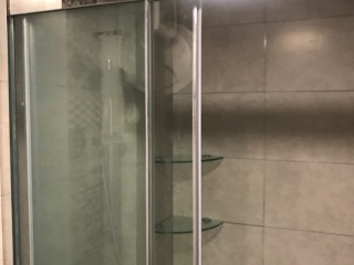 成品门及墙纸铺贴