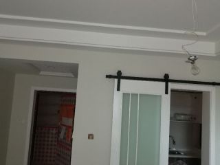 成品门及墙纸铺贴