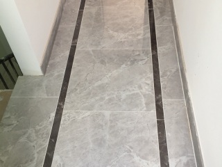 地砖铺贴及地面找平施作