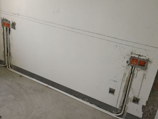 水、电管开槽施工