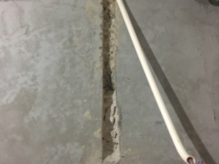 水、电管开槽施作