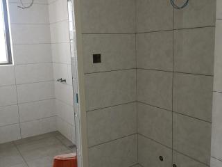 成品门及墙纸铺贴