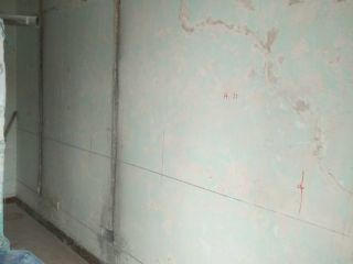 水、电管开槽施作