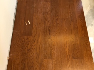 实木复合地板铺设