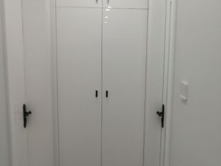 成品门及墙纸铺贴