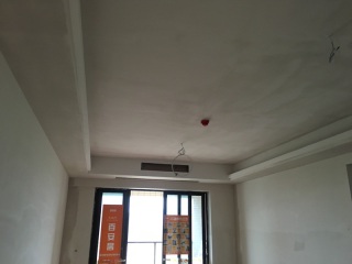 墙、顶面腻子批嵌