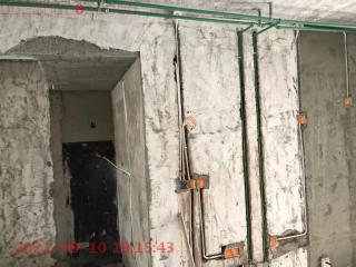 水、电管开槽施工