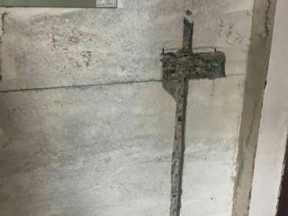 水、电管开槽施工