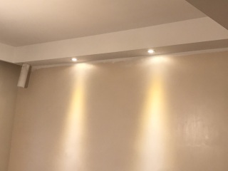 墙、顶面乳胶漆及墙纸铺贴