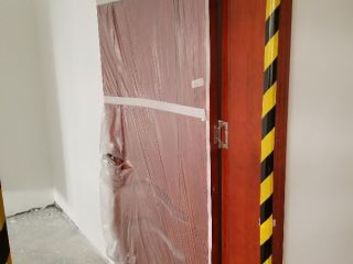 成品门及墙纸铺贴