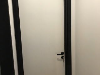 成品门及墙纸铺贴