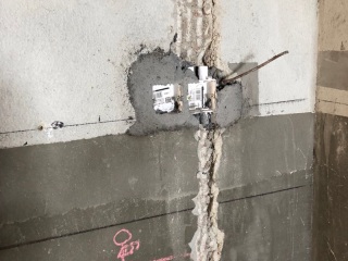水、电管开槽施作