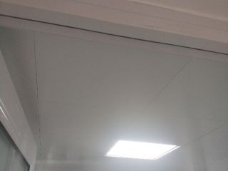 集成吊顶及橱柜柜体安装
