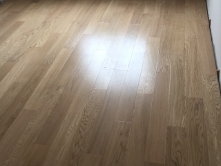 木地板铺设