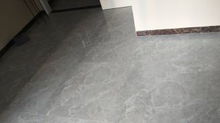 地砖铺贴及地面找平施作