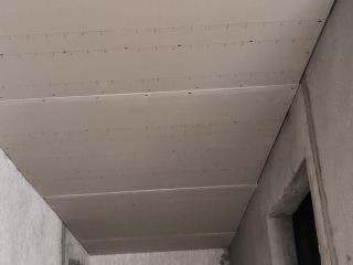 木工吊顶面板安装