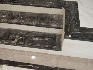 地砖铺贴及地面找平施作