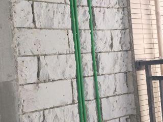 水、电管开槽施作