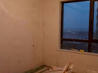墙、顶面腻子批嵌